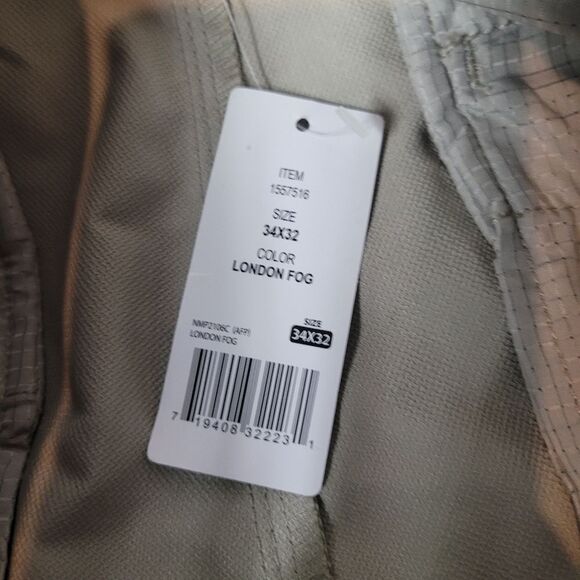 Banana Republic Cream Chinos with Flat Front Design - Picture 9 of 15